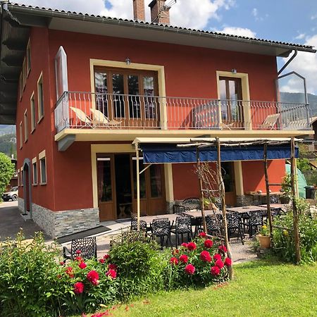 Maison D' Hotes Tranquyl Barcelonnette Exteriör bild
